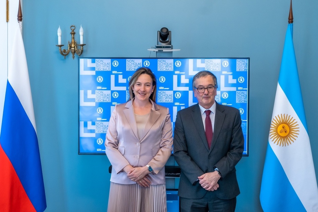 Illustration for news: Argentine Ambassador Visits HSE University