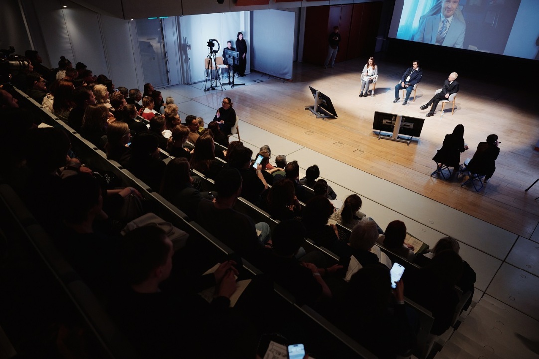 ‘A Turn Away from Stereotypes’: Moscow Hosts ‘Researching the Deaf Community’ Conference Illustration for news: ‘A Turn Away from Stereotypes’: Moscow Hosts ‘Researching the Deaf Community’ Conference